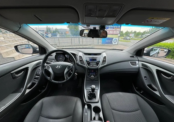 Hyundai Elantra cena 36500 przebieg: 173500, rok produkcji 2014 z Brzostek małe 154